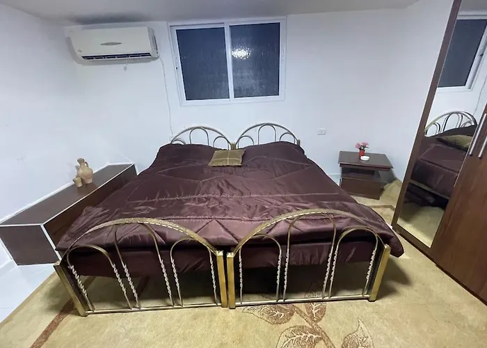 Beit Al Hasan بيت الحسن
